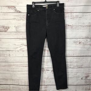 Revtown black size 32 reg casual stretchy skinny jeans